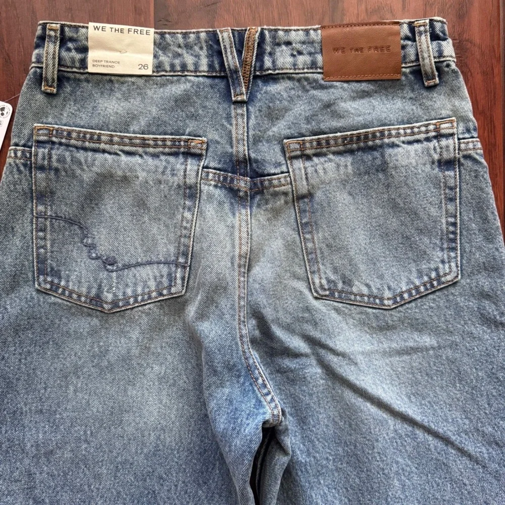 NWT Free People We The Free Deep Trance Dropped Boyfriend Jeans 26 Barrel Denim